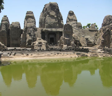 Masroor Temple, Kangra